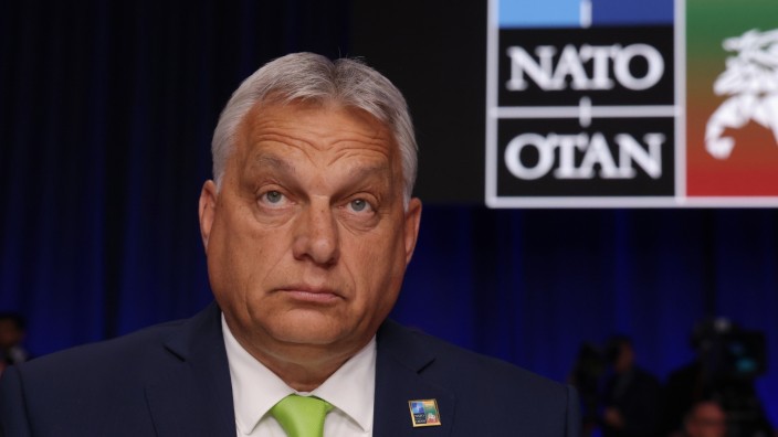 Verteidigung: Kündigte nach der türkischen Volte an, den Schweden nicht länger im Weg zu stehen, ließ die Ratifizierung aber ins Leere laufen: Ungarns Regierungschef Viktor Orbán.
