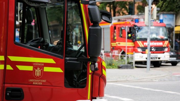München: Die Feuerwehr spricht von einem vorbildlichen Verhalten der Ersthelfer.