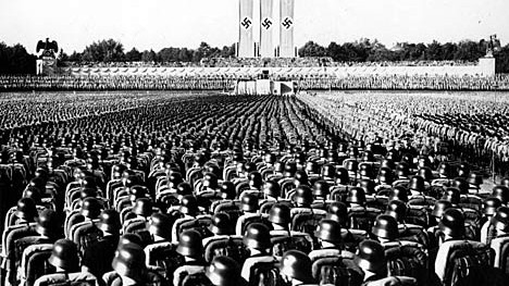 Wehrmachtssoldaten in der Luitpoldarena auf dem Reichsparteitag, 1936