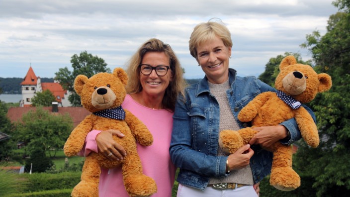 Ehrenamt: Um schwerkranken Kindern Wünsche zu erfüllen, haben Gundula Schmid (links) und Martina Nusser den Verein "Glücksmomente" gegründet.