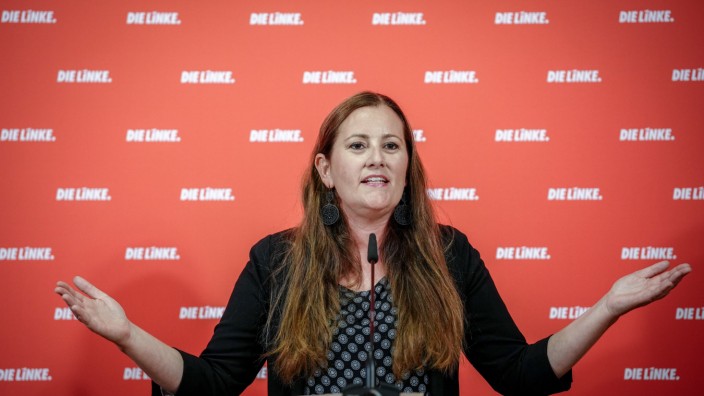 Die Linke: Parteichefin Janine Wissler verzichtet offenbar auf eine Kandidatur für den Fraktionsvorsitz, weil sie sich einer Mehrheit nicht sicher sein konnte.