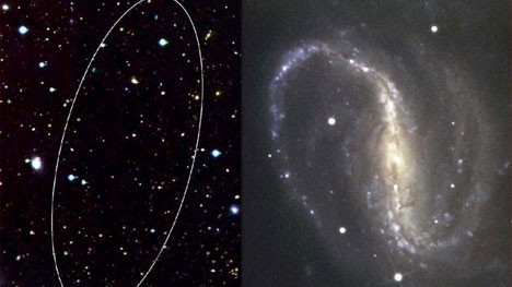 Einzigartiges Gebilde: Linkes Bild: Die Ellipse markiert die Region, in der die unsichtbare Galaxie gefunden wurde. Das rechte Bild zeigt den Galaxietyp, den die Astronomen aufgrund von Messungen eigentlich dort erwartet hatten.