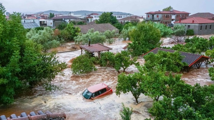 Naturkatastrophen: Überschwemmungen in der Stadt Volos im Osten Griechenlands.