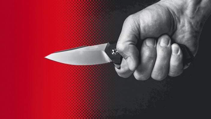 Messergewalt: Messer kommen oft in hochemotionalen Konfliktsituationen zum Einsatz. "Affektwaffe" nennt eine Kriminologin sie deshalb auch.