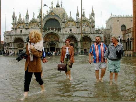 Venedig, Markusplatz, Italien, Überflutung, Hochwasser, neue Schutzsysteme sollen helfen