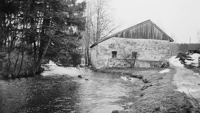 "Ohne Wasser ist nix gegangen": Die Alte Eichmühle, einst eine Getreidemühle, ist auch in Claus Eders Buch zu sehen.