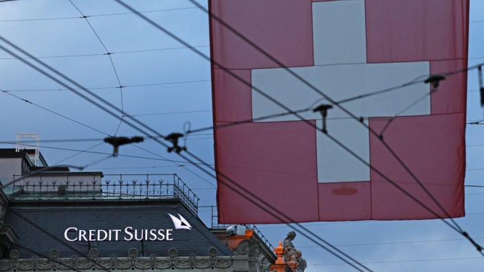 Kolumne: Vor Gericht: Das Logo der Credit Suisse, die inzwischen von der UBS übernommen worden ist.