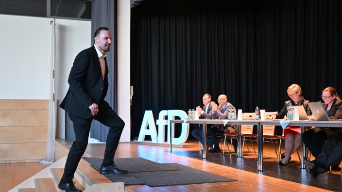 Europawahl 2024: Auf dem Weg nach oben trotz falscher Angaben zur Ausbildung? Arno Bausemer, Spitzenkandidat der AfD Sachsen-Anhalt für die Europawahl 2024.