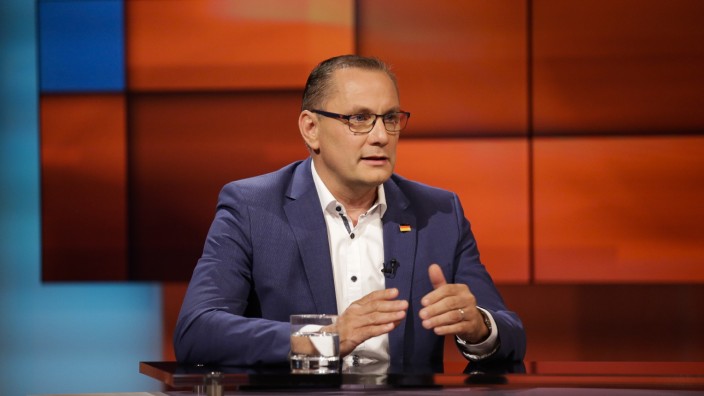 TV-Kritik: "Hart aber fair": AfD-Bundessprecher Tino Chrupalla merkt bei "Hart aber fair" recht früh, was man in so einer Sendung alles anstellen kann.