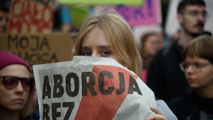 Medizin: In Polen kommt es immer wieder zu Protesten gegen die strengen Abtreibungsgesetze, wie hier im September in Warschau.