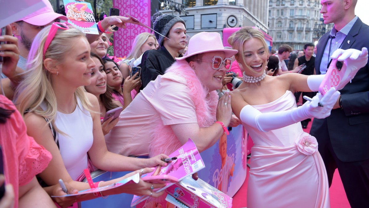 Hollywood et Halloween : Pourquoi le syndicat veut interdire les costumes de Barbie – Panorama