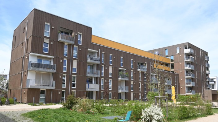 Immobilien in München: Wie schafft man neuen Wohnraum, um Mieten erträglich zu halten? Darum ging es in einer Diskussion der Reihe "SZ im Dialog". Hier ein Beispiel: ein Haus der Genossenschaft Wagnis im Prinz-Eugen-Park.