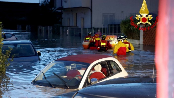 Unwetter in Italien: Schwere Überschwemmungen in der Toskana