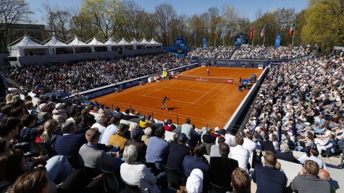 Tennis: Bislang Haupt-Schauplatz der BMW Open: der Center Court des MTTC Iphitos.