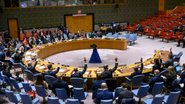 Aktuelles Lexikon: Der UN-Sicherheitsrat hat eine Resolution zu Feuerpausen und der Freilassung aller Hamas-Geiseln angenommen.