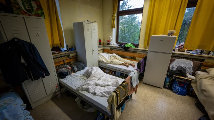 Migration: Der Platz wird knapp in Bayern: Eine Asylunterkunft in Olching, nordwestlich von München.