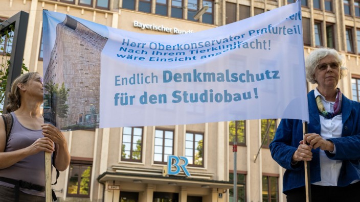 Weitere Briefe: Es regt sich weiterhin Protest gegen den geplanten Abriss des Studiobaus des Bayerischen Rundfunks in München.