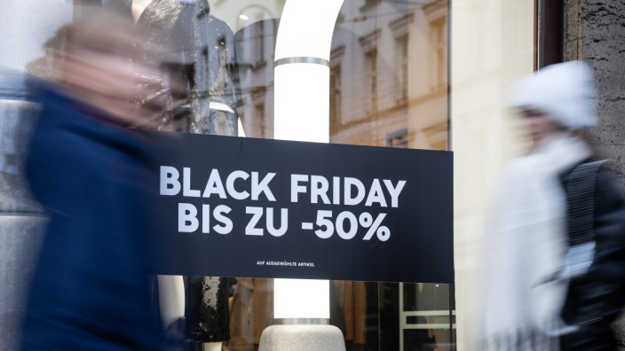 Black Friday & Cyber Monday: Der Black Friday hat sich als Marketing-Event im deutschen Handel fest etabliert.