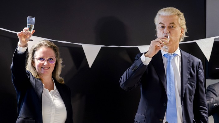 Geert Wilders: Geert Wilders und seinesgleichen haben von jedem Terroranschlag in Europa profitiert: der Politiker mit Kollegin Fleur Agema am Tag nach der Wahl.