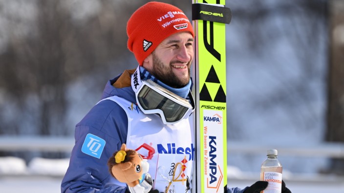 Skispringen: Kaltgestellt: Skispringer Markus Eisenbichler.
