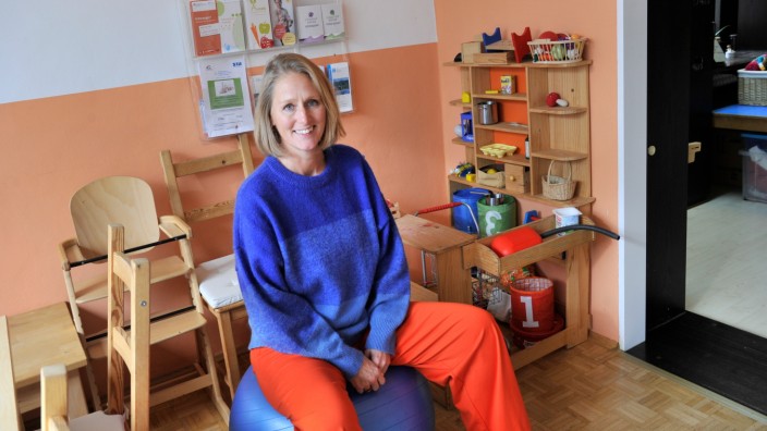 SZ-Adventskalender: Die pädagogische Geschäftsleiterin des Kinderschutzbunds Starnberg, Martina Rusch, wird einen regelmäßigen Treff für Alleinerziehende einrichten.