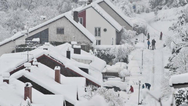 Schneefälle: Der ganze Landkreis ist unter einer dicken Schneedecke verschwunden.