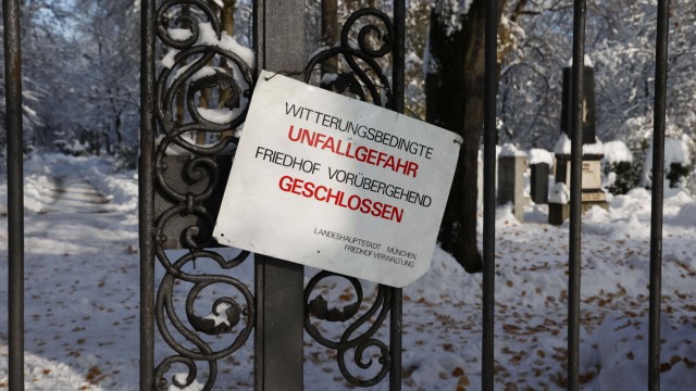 Wintereinbruch in München: Die Friedhöfe in München bleiben vorerst geschlossen.