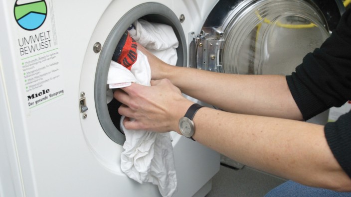 SZ-Adventskalender: Irene P. braucht dringend eine neue Waschmaschine.