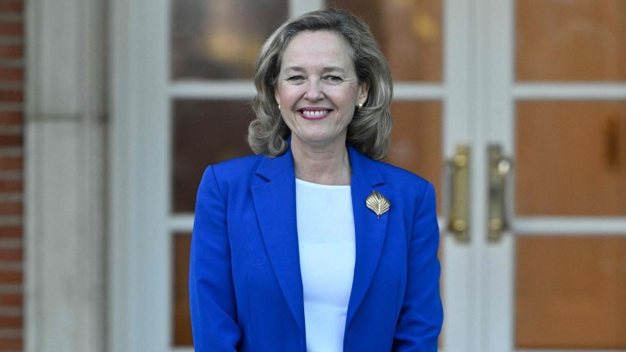 EU-Finanzminister: Nadia Calviño wird die erste Frau an der Spitze der Bank mit Sitz in Luxemburg.