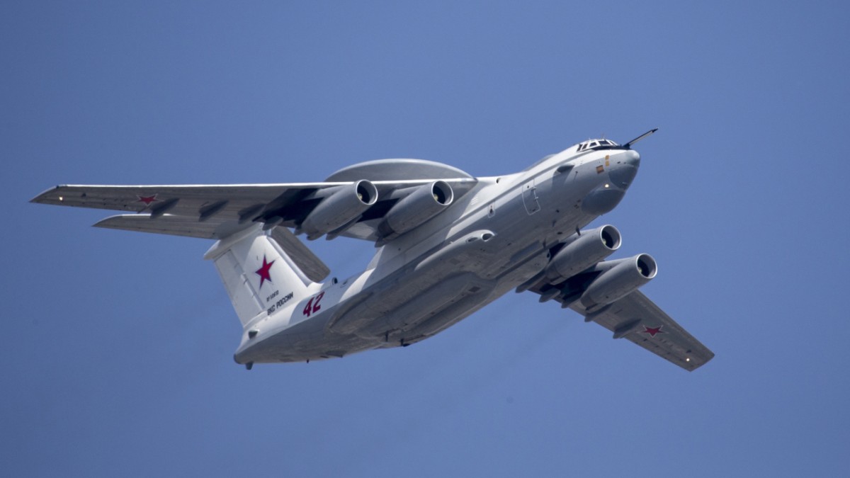 Comment l’Ukraine réussit de plus en plus à abattre des avions de combat russes – politique