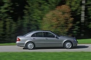 Im Profil: Mercedes E 280 4-matic
