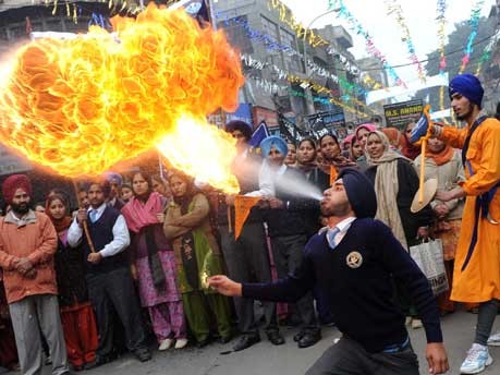 Prozession zu Ehren Sri Guru Gobind Singh Ji;AFP