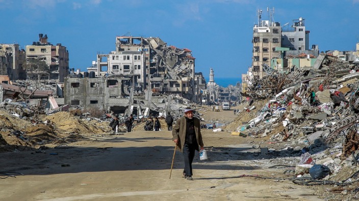 Nahost: Durch die massiven israelischen Bombardements sind im Gazastreifen bisher etwa 50 Prozent des Wohnraumes zerstört.