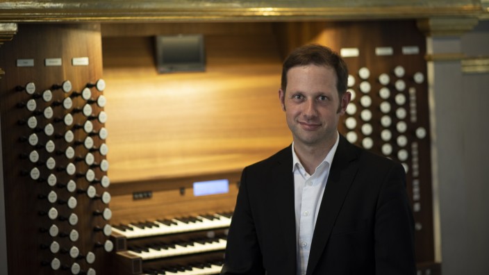 Neue Klassik-Aufnahme: Hat in sechseinhalb Jahren Johann Sebastian Bachs komplettes Orgelwerk eingespielt: Organist Peter Kofler.