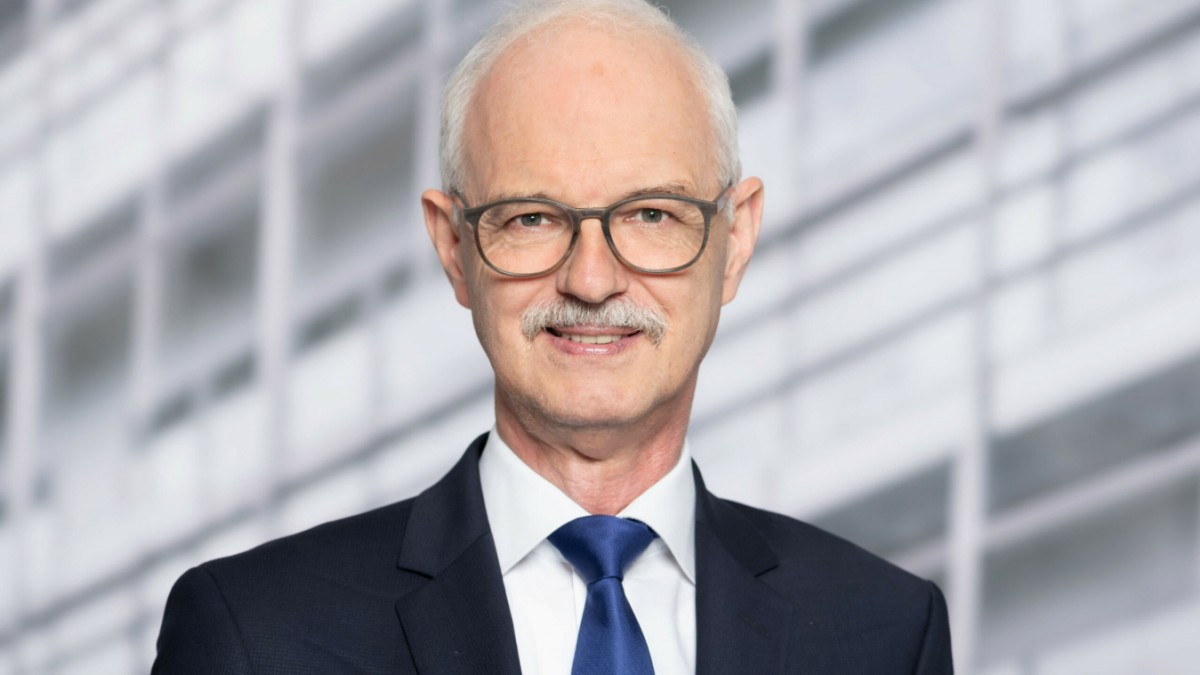 Hans-Jürgen Brümmel, voorzitter van de voetbalbond Neurenberg, moet vertrekken – Beieren