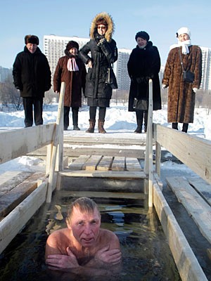 Eisbaden in Russland, AP