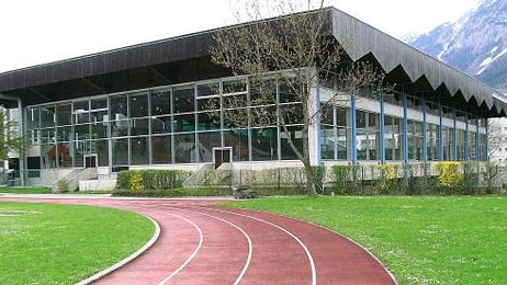 Interview: Das Archivfoto zeigt die Eissporthalle Bad Reichenhall im Sommer 2005.