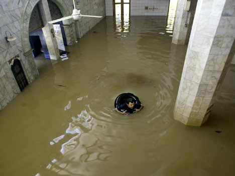 indonesien jakarta überschwemmungen