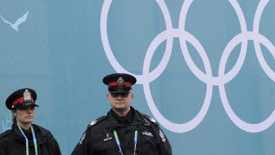 Sport kompakt: Sicherheitskräfte in Vancouver. Die Athleten erhalten ein Safe-Kitt
