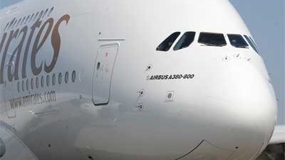 Airbus A380: Der Emirates-A380 muss am Boden bleiben.