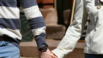 Justiz: Immer mehr Paare in Deutschland heiraten nicht, Juristen fordern nun gesetzliche Regeln für diese Partnerschaften.