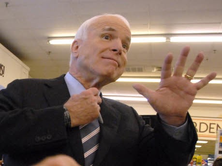 John McCain, ap