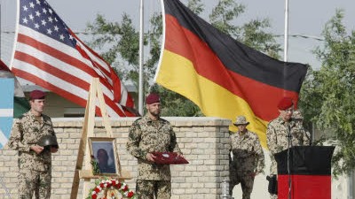 Bundeswehr in Afghanistan: Trauerfeier für gefallene Bundeswehr-Soldaten in Afghanistan