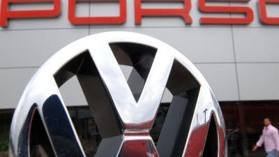 Machtkampf bei VW: Die Familien Porsche und Piëch streiten um die Macht bei Volkswagen.