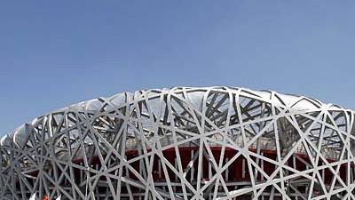 Paralympics 2008: Weder Propaganda noch Bildfälschung: Noch immer ist der Himmel über Pekings Olympiastadion blau.