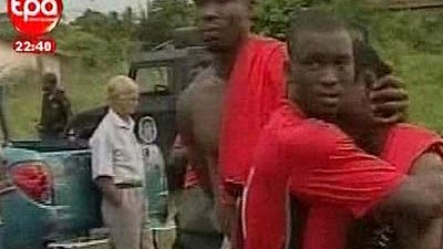 Afrika-Cup: Die Spieler der togoischen Nationalmannschaft sind nach dem Angriff völlig verstört.