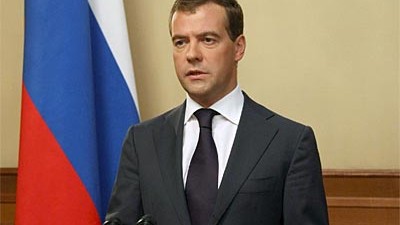 TV-Rede Medwedjews: "Dies ist keine einfache Entscheidung, aber es ist die einzige Möglichkeit, um das Leben der Menschen zu schützen" - Dmitrij Medwedjew.