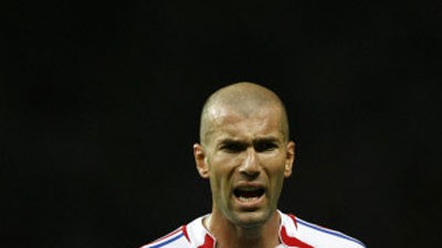 Doping im Fußball: Als Zinedine Zidane noch für Juventus Turin spielte, ist dort systematisch gedopt worden.