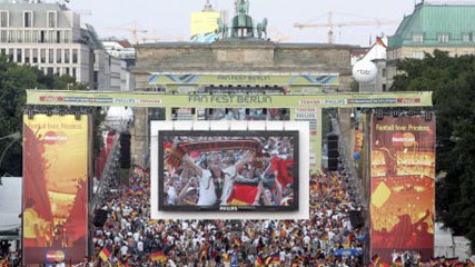 Wahl zur Sportstadt des Jahres: Die Fan-Meile in Berlin während der Fußball-WM 2006