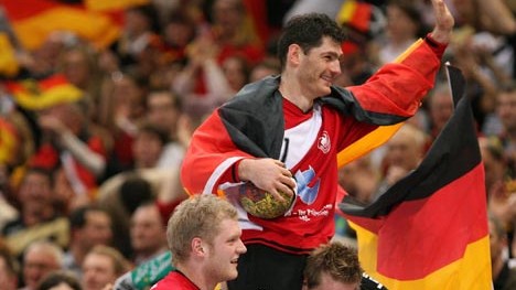 Wahl zur Sportstadt des Jahres: Handball-Weltmeister 2007 Deutschland nach dem gewonnenen Finale in Köln